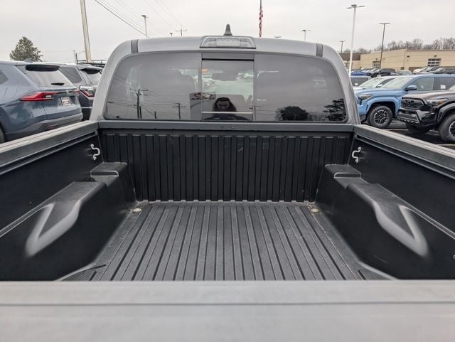 2022 Toyota Tacoma TRD Sport V6