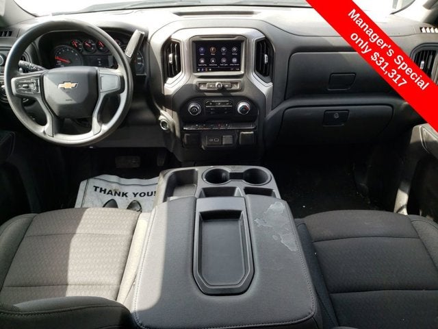 2022 Chevrolet Silverado 1500 4WD Crew Cab 147" Custom