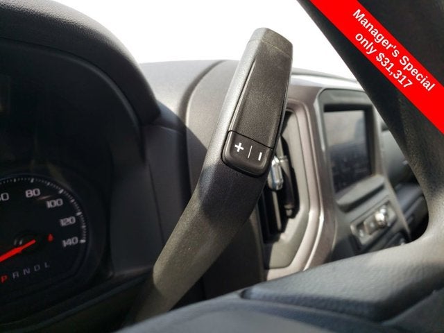 2022 Chevrolet Silverado 1500 4WD Crew Cab 147" Custom