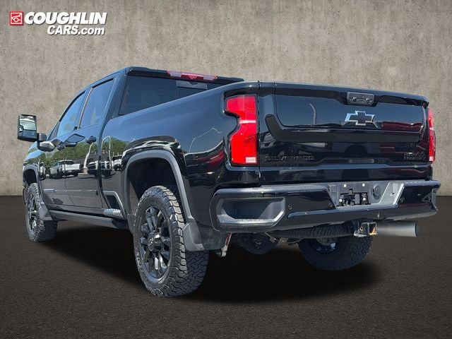 2025 Chevrolet Silverado 3500HD High Country