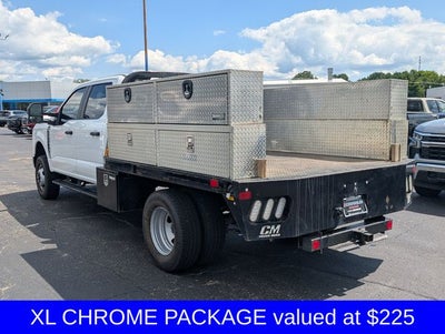 2023 Ford Super Duty F-350 DRW Chassis Cab XL