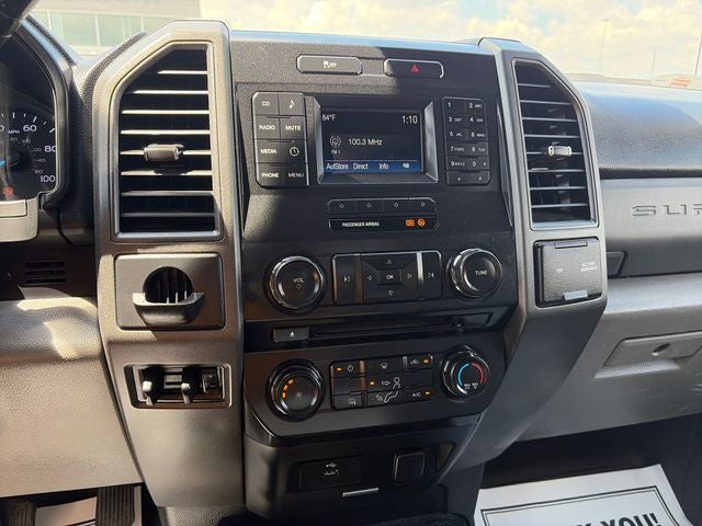 2018 Ford Super Duty F-450 DRW Chassis Cab XL