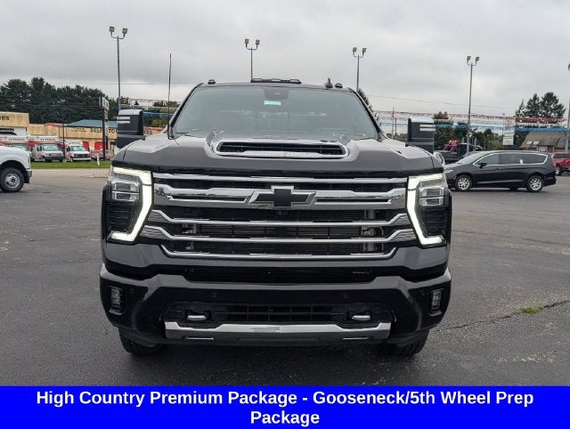 2025 Chevrolet Silverado 3500HD High Country