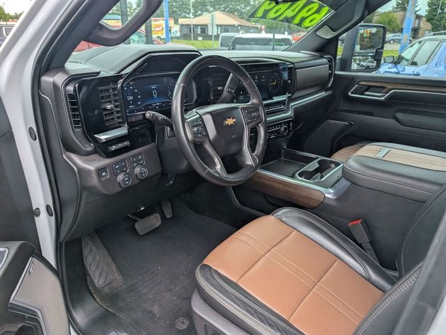 2024 Chevrolet Silverado 3500HD High Country