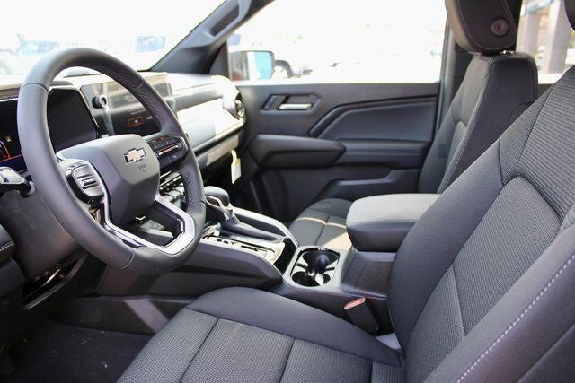 2024 Chevrolet Colorado 4WD LT