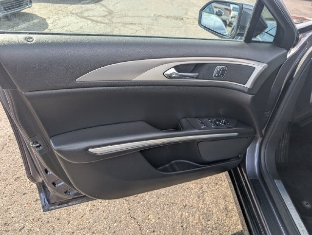 2013 Lincoln MKZ 4dr Sdn FWD