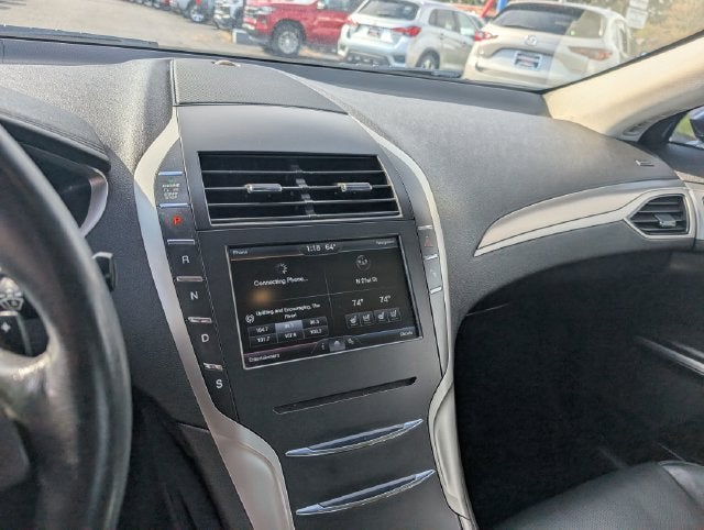 2013 Lincoln MKZ 4dr Sdn FWD