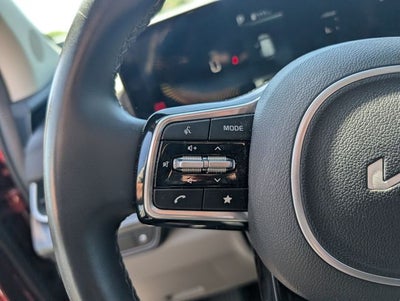 2025 Kia Carnival LXS