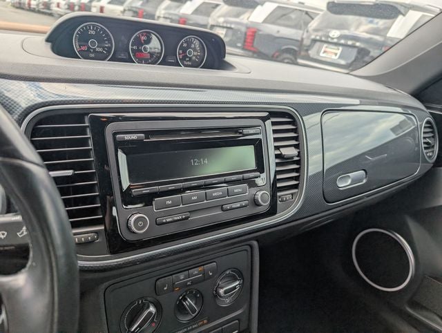 2012 Volkswagen Beetle 2.0 TSi