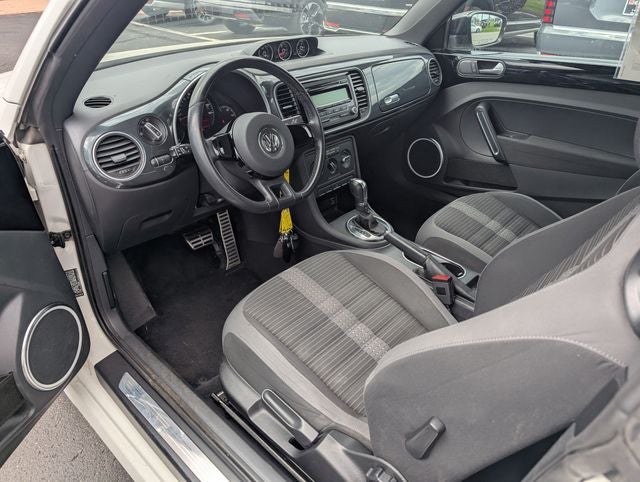 2012 Volkswagen Beetle 2.0 TSi