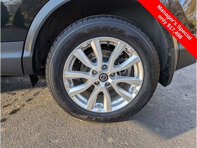 2021 Nissan Rogue Sport SV