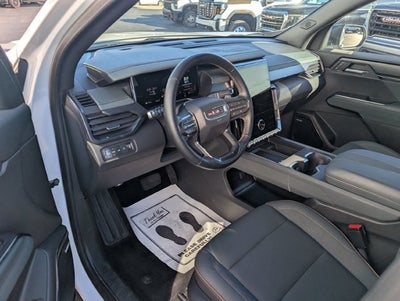 2025 GMC Acadia AWD AT4