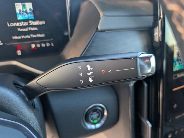 2025 GMC Acadia AWD AT4