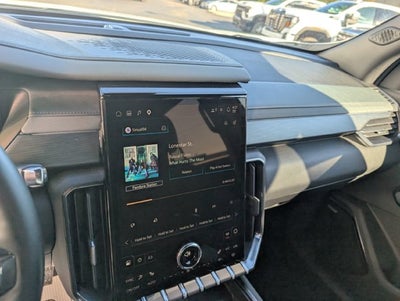 2025 GMC Acadia AWD AT4