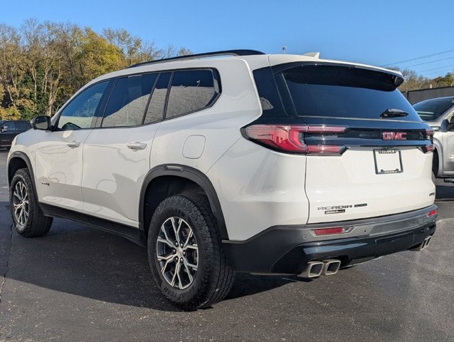 2025 GMC Acadia AWD AT4