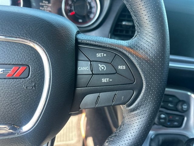 2016 Dodge Challenger 392 Hemi Scat Pack Shaker