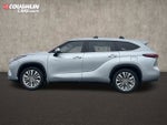 2025 Toyota Highlander Hybrid Platinum