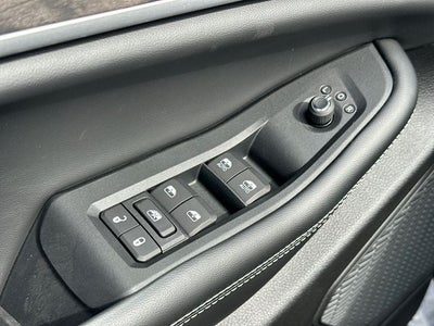 2027 Jeep Grand Cherokee Laredo Altitude