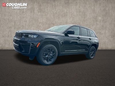 2027 Jeep Grand Cherokee Laredo Altitude
