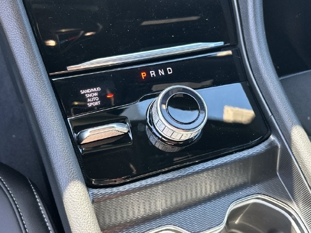 2027 Jeep Grand Cherokee Laredo Altitude