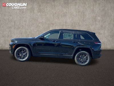 2027 Jeep Grand Cherokee Laredo Altitude