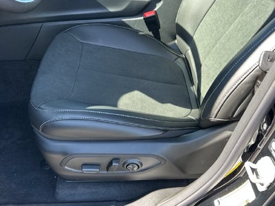 2027 Jeep Grand Cherokee Laredo Altitude