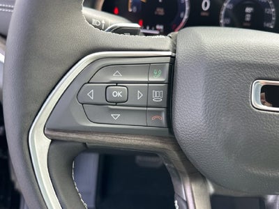 2027 Jeep Grand Cherokee Laredo Altitude