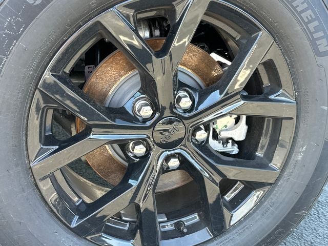2026 Jeep Grand Cherokee Altitude