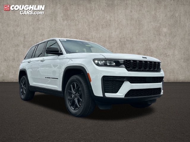 2027 Jeep Grand Cherokee Laredo Altitude