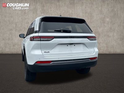2027 Jeep Grand Cherokee Laredo Altitude