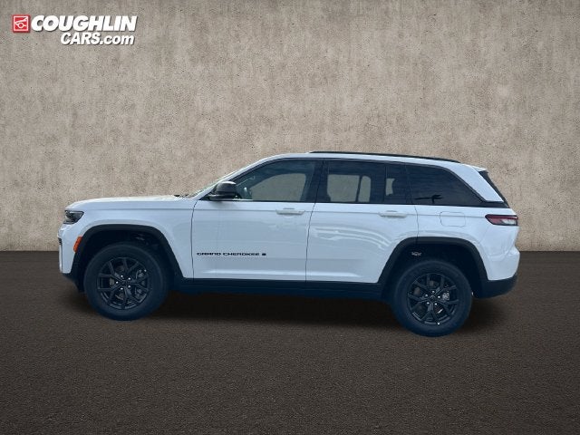 2027 Jeep Grand Cherokee Laredo Altitude
