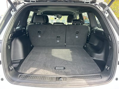 2027 Jeep Grand Cherokee Laredo Altitude