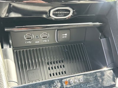 2027 Jeep Grand Cherokee Altitude