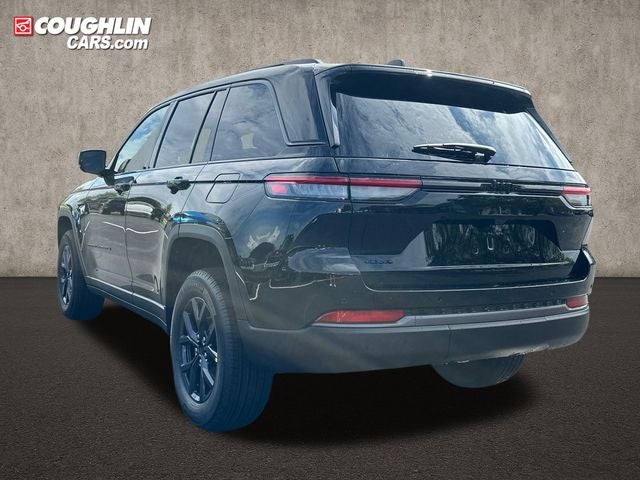 2027 Jeep Grand Cherokee Altitude