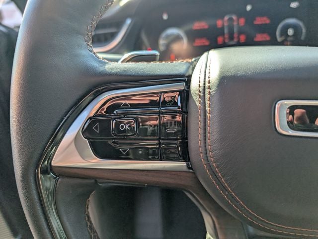 2022 Jeep Grand Cherokee Summit