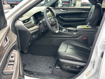 2026 Jeep Grand Cherokee L 85th Anniversary Edition