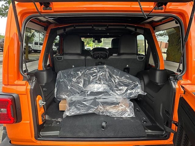 2025 Jeep Wrangler Rubicon 392