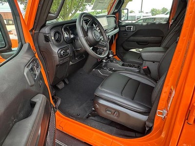 2025 Jeep Wrangler Rubicon 392