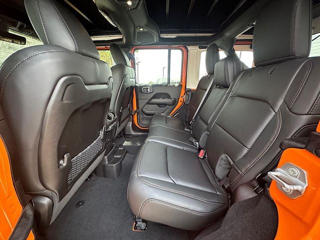2025 Jeep Wrangler Rubicon 392