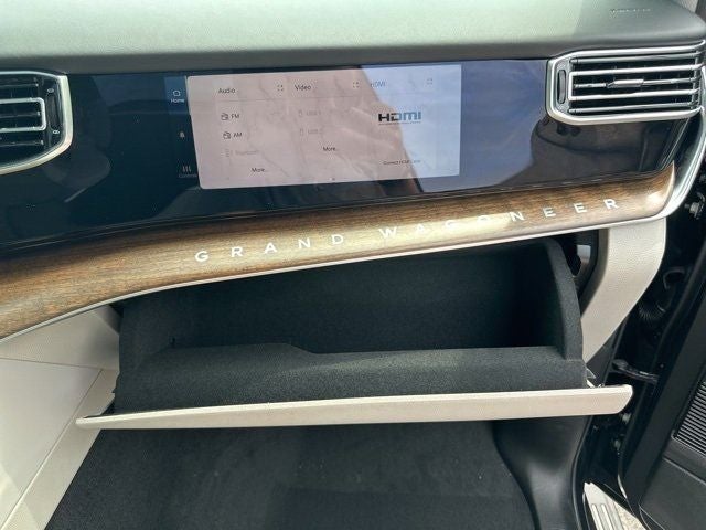 2024 Jeep Grand Wagoneer L Base