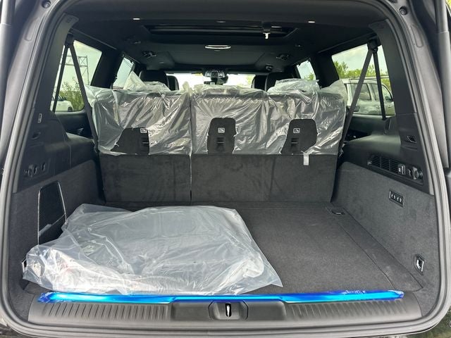 2026 Jeep Grand Wagoneer L Summit Obsidian