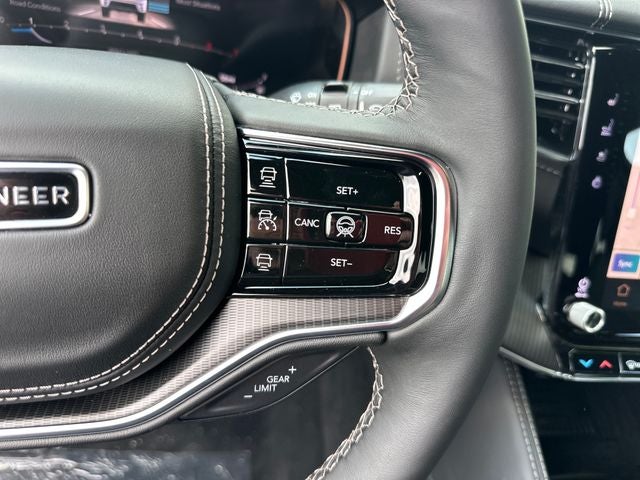 2026 Jeep Grand Wagoneer L Summit Obsidian