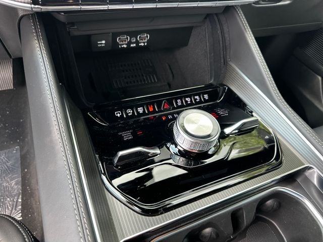 2026 Jeep Grand Wagoneer L Summit Obsidian
