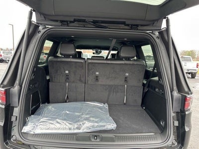 2024 Jeep Wagoneer Base