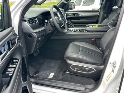 2026 Jeep Grand Wagoneer Limited Reserve