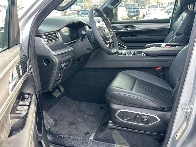 2026 Jeep Grand Wagoneer Limited Reserve