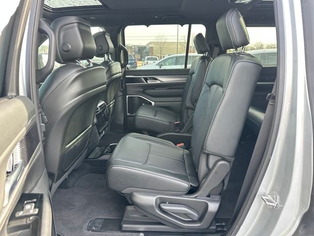 2026 Jeep Grand Wagoneer Limited Reserve