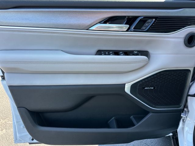 2026 Jeep Grand Wagoneer Limited Altitude