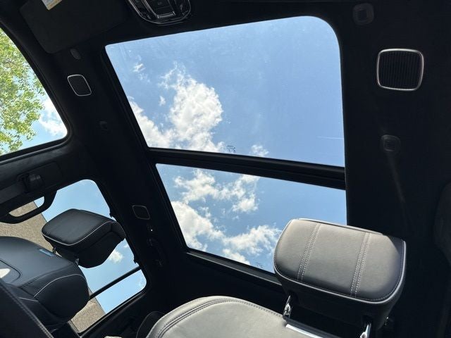 2024 Jeep Grand Wagoneer Series II