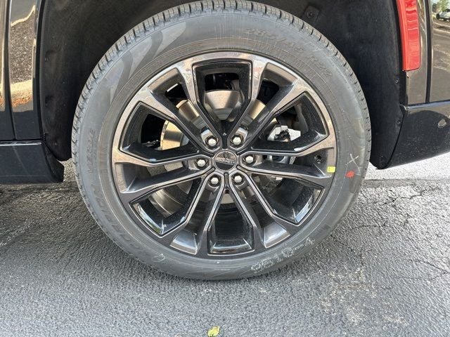 2024 Jeep Grand Wagoneer Series II